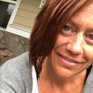 Meet your Posher, Denise